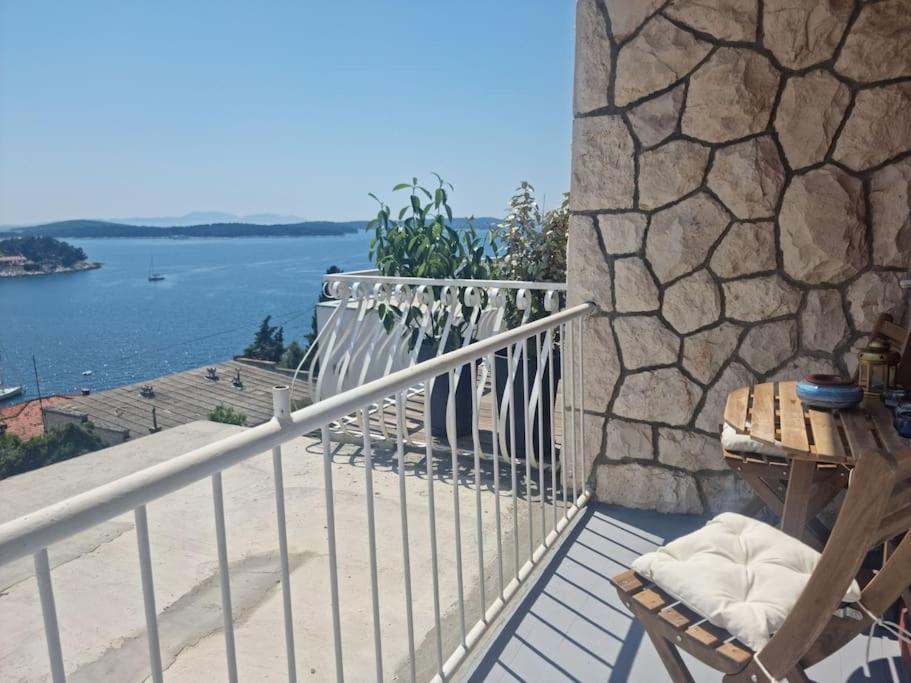Private Room With View 1 Hvar Town Eksteriør billede